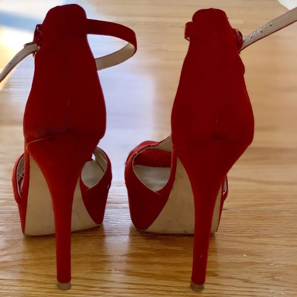 Zara Red Strappy Suede Platform Heals - Picture 2 of 4